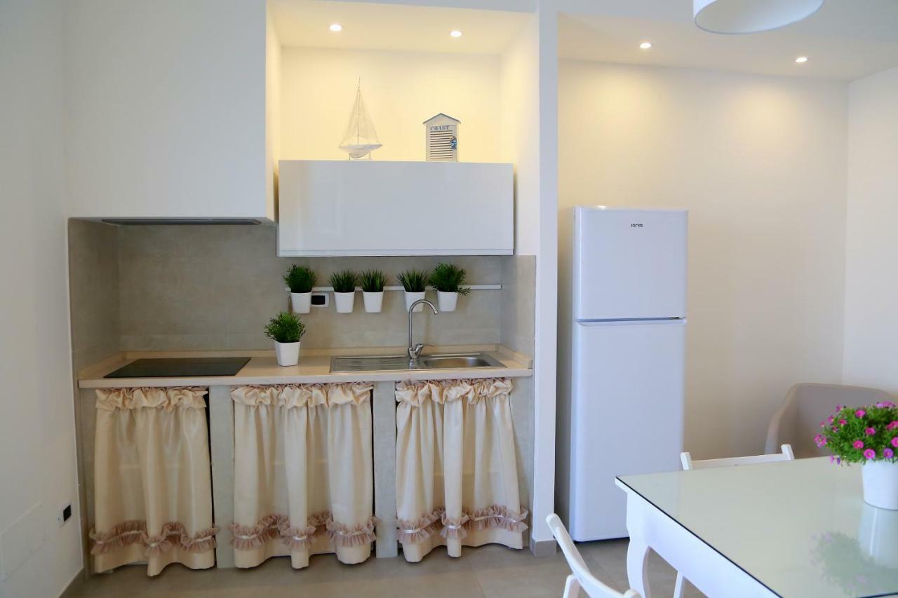 Casa Vacanze Coralloholiday Hotel Torre Lapillo Luaran gambar