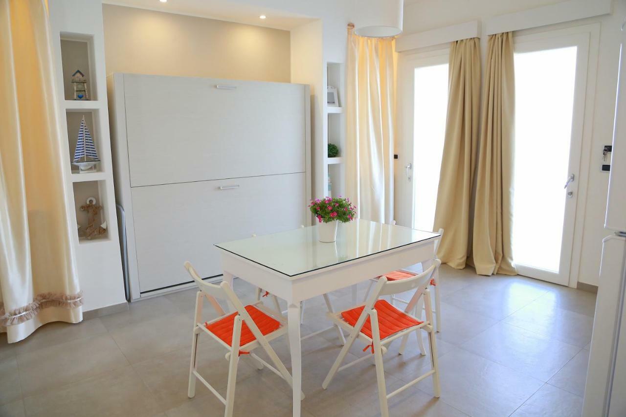 Casa Vacanze Coralloholiday Hotel Torre Lapillo Luaran gambar
