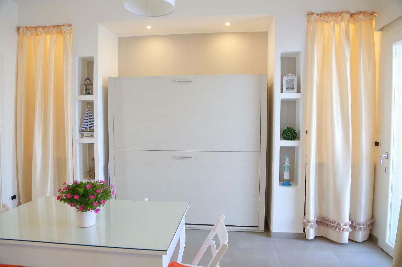 Casa Vacanze Coralloholiday Hotel Torre Lapillo Luaran gambar