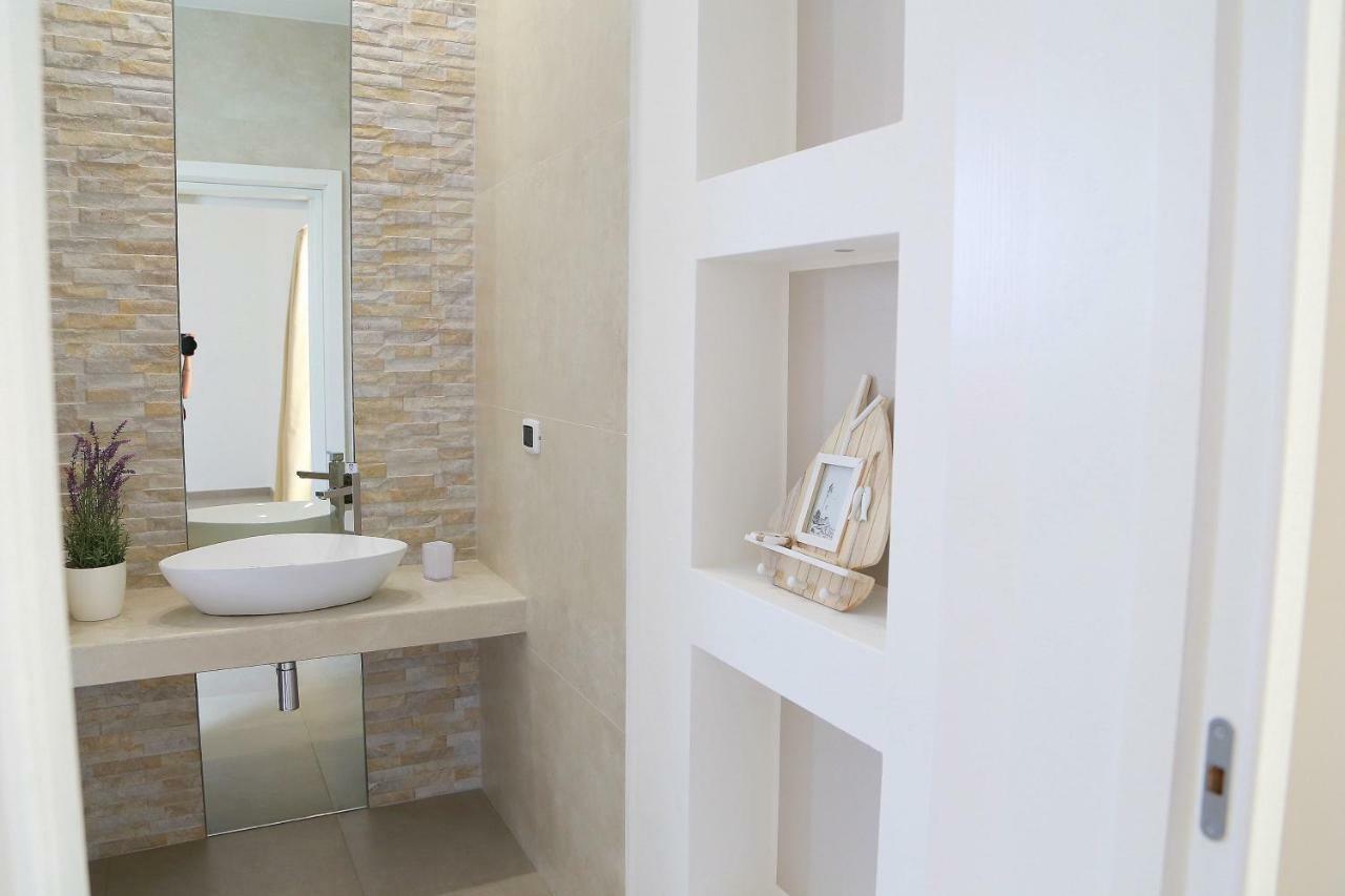 Casa Vacanze Coralloholiday Hotel Torre Lapillo Luaran gambar